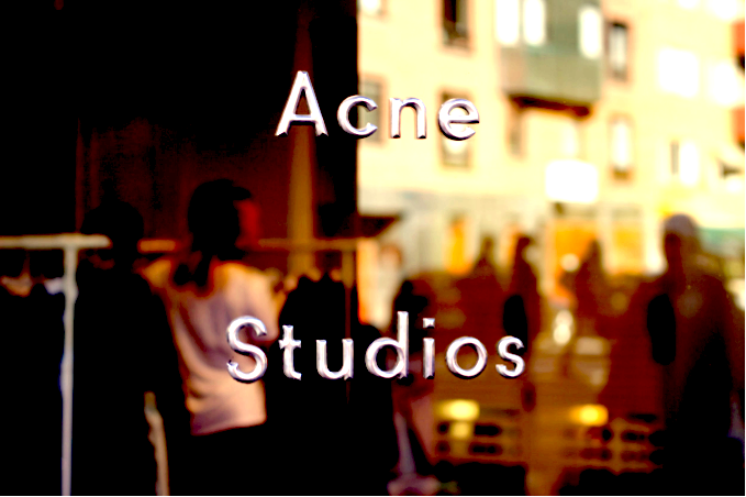 【Acne Studiosは中国企業に買収】されるかもって言ったら鬼質問来ました
